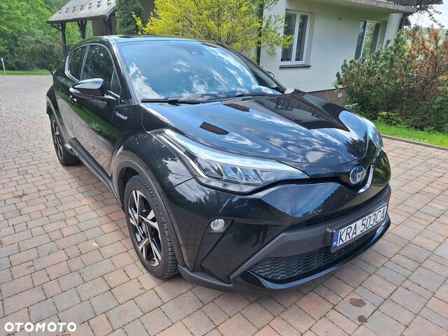 Тойота C-HR, объемом двигателя 1.8 л и пробегом 25 тыс. км за 23737 $, фото 1 на Automoto.ua