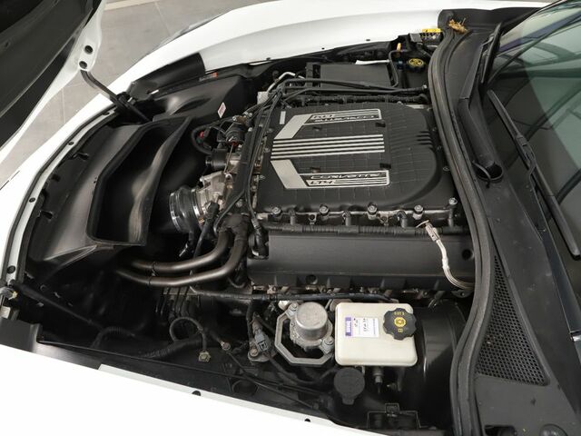 Білий Корвет Z06, об'ємом двигуна 6.16 л та пробігом 44 тис. км за 95992 $, фото 25 на Automoto.ua