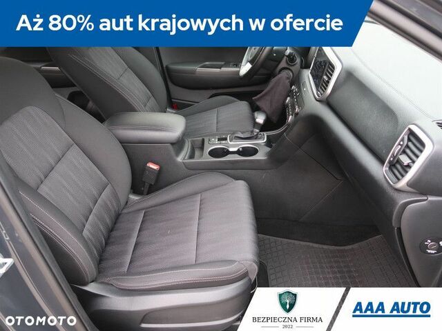 Киа Sportage, объемом двигателя 1.59 л и пробегом 56 тыс. км за 20734 $, фото 9 на Automoto.ua