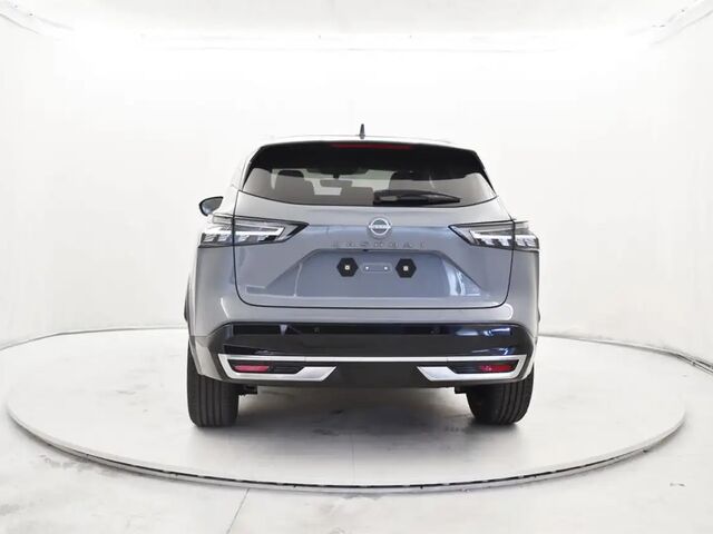Ниссан Кашкай 2025 в Европе на Automoto.ua Серый Ниссан Кашкай, объемом двигателя 1.33 л и пробегом 10 тыс. км за 35607 $, фото 3 на Automoto.ua
