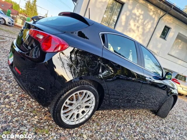 Альфа Ромео Джульетта 2011 в Европе на Automoto.ua Черный Альфа Ромео Джульетта, объемом двигателя 1 л и пробегом 204 тыс. км за 5545 $, фото 5 на Automoto.ua