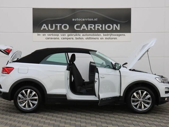 Фольксваген Ти-Рок 2020 в Европе на Automoto.ua Белый Фольксваген Ти-Рок, объемом двигателя 1 л и пробегом 23 тыс. км за 28924 $, фото 5 на Automoto.ua