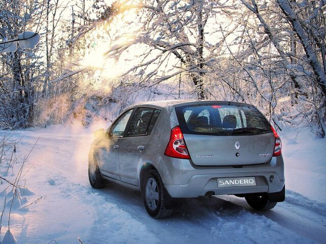Рено Сандеро, Хетчбек 2009 - н.в. 1,6i AT Stepway