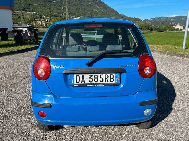 Шевроле Матиз 2006 в Европе на Automoto.ua Синий Шевроле Матиз, объемом двигателя 1 л и пробегом 176 тыс. км за 1999 $, фото 3 на Automoto.ua