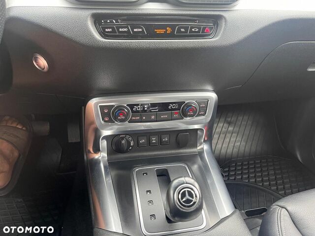 Мерседес X-Class 2019 в Европе на Automoto.ua Серый Мерседес X-Class, объемом двигателя 2.99 л и пробегом 69 тыс. км за 199260 $, фото 15 на Automoto.ua