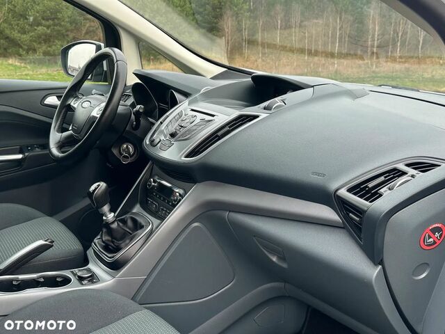 Форд Сі-Макс, об'ємом двигуна 1 л та пробігом 155 тис. км за 5896 $, фото 24 на Automoto.ua