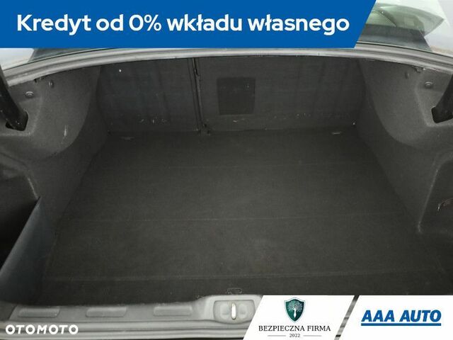 Ситроен С5, объемом двигателя 2 л и пробегом 165 тыс. км за 3888 $, фото 23 на Automoto.ua