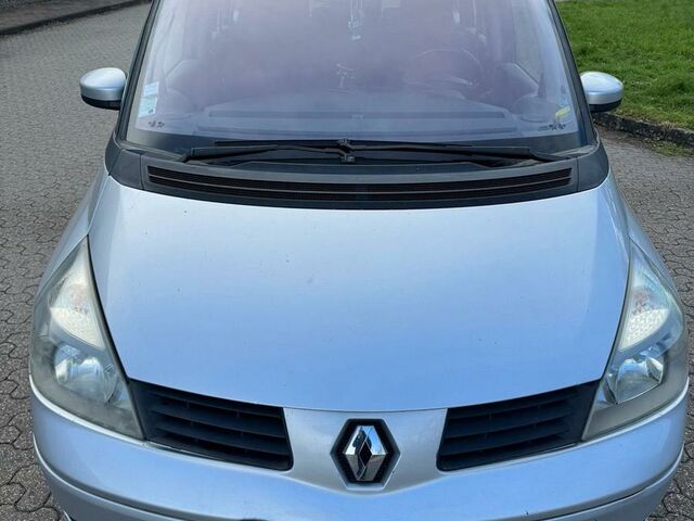 Рено Гранд Эспейс 2005 в Европе на Automoto.ua Серый Рено Гранд Эспейс, объемом двигателя 0 л и пробегом 191 тыс. км за 3150 $, фото 2 на Automoto.ua