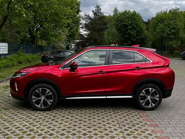 Міцубісі Eclipse Cross, об'ємом двигуна 1.5 л та пробігом 75 тис. км за 18121 $, фото 4 на Automoto.ua