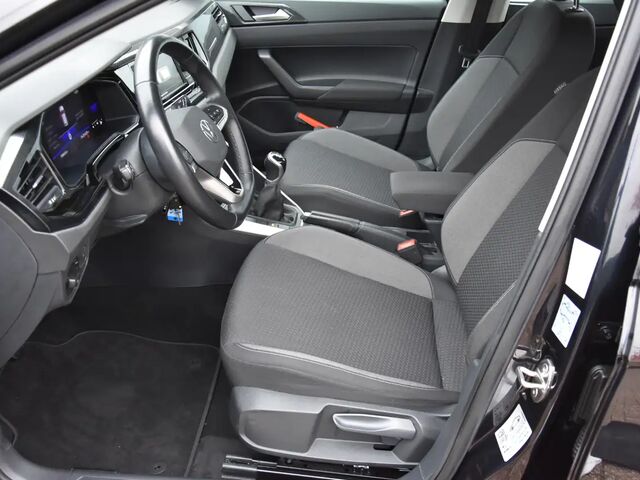 Фольксваген Поло 2021 у Європі на Automoto.ua Чорний Фольксваген Поло, об'ємом двигуна 1 л та пробігом 158 тис. км за 16756 $, фото 8 на Automoto.ua