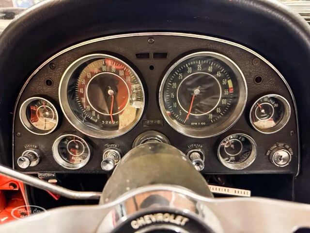 Шевроле Корвет 1962 в Европе на Automoto.ua Оранжевый Шевроле Корвет, объемом двигателя 0 л и пробегом 53 тыс. км за 61876 $, фото 8 на Automoto.ua