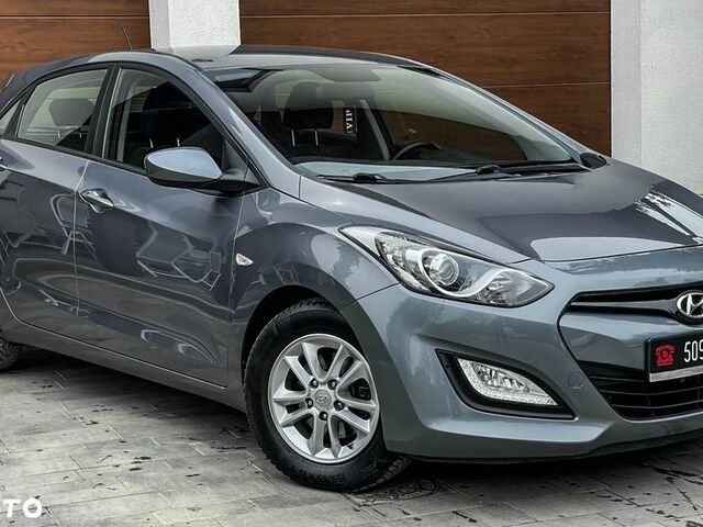 Хендай i30, об'ємом двигуна 1.58 л та пробігом 184 тис. км за 7754 $, фото 28 на Automoto.ua