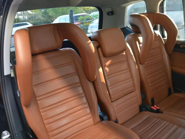 Фольксваген Туран 2017 у Європі на Automoto.ua Чорний Фольксваген Туран, об'ємом двигуна 1.4 л та пробігом 181 тис. км за 20909 $, фото 12 на Automoto.ua