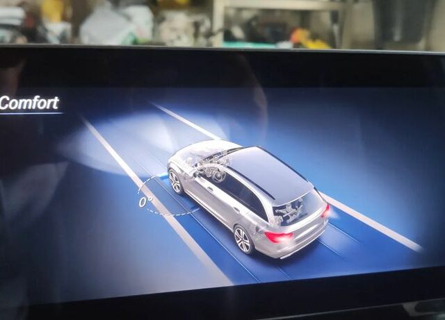 Мерседес Ц-Класс 2019 в Европе на Automoto.ua Черный Мерседес Ц-Класс, объемом двигателя 1 л и пробегом 182 тыс. км за 16925 $, фото 17 на Automoto.ua