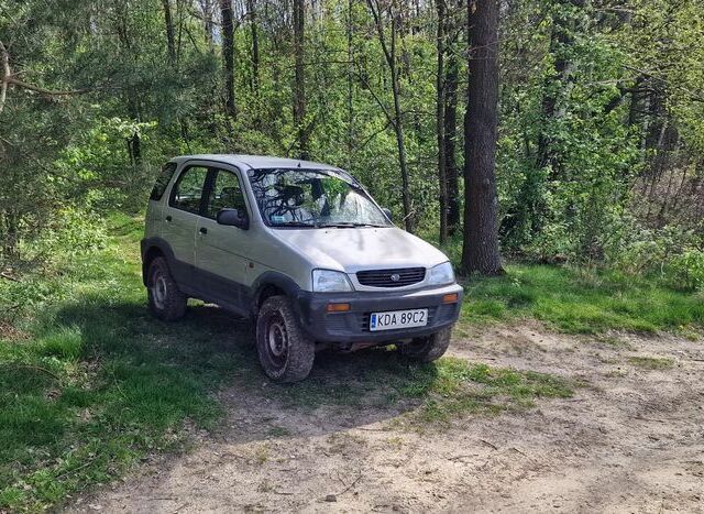 Дайхатсу Terios, об'ємом двигуна 1.3 л та пробігом 227 тис. км за 2808 $, фото 20 на Automoto.ua