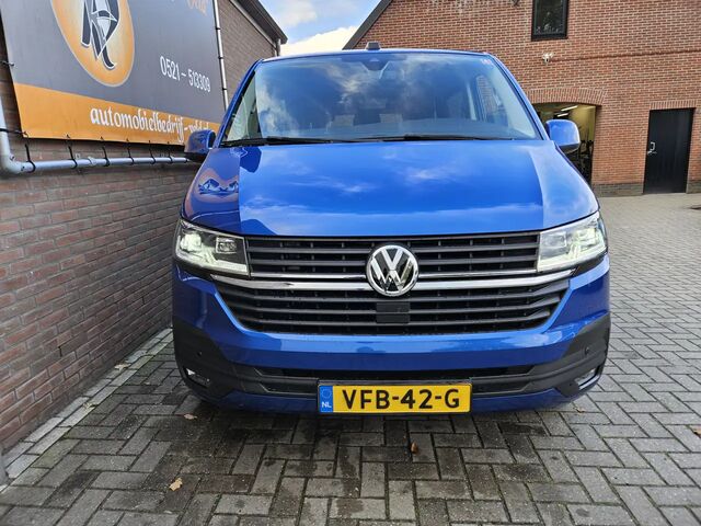 Фольксваген T6.1 Transporter 2020 у Європі на Automoto.ua Синій Фольксваген T6.1 Transporter, об'ємом двигуна 1.97 л та пробігом 147 тис. км за 42319 $, фото 1 на Automoto.ua