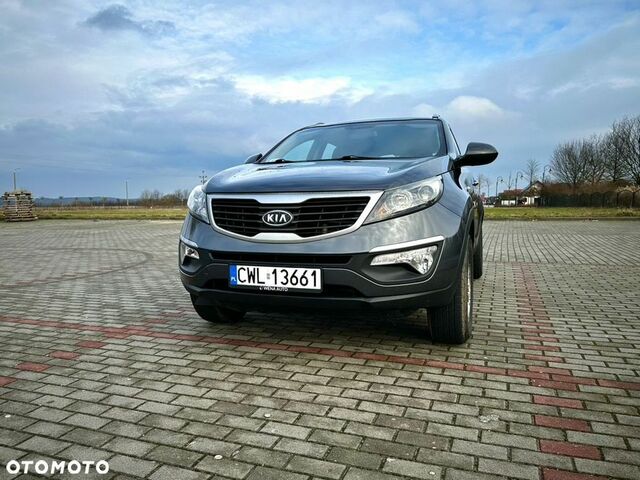 Кіа Sportage, об'ємом двигуна 1.69 л та пробігом 255 тис. км за 8207 $, фото 5 на Automoto.ua