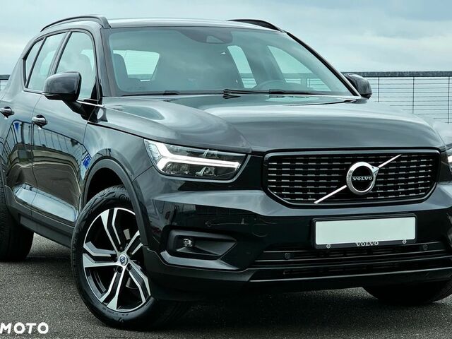 Вольво XC40, об'ємом двигуна 1.97 л та пробігом 37 тис. км за 28078 $, фото 1 на Automoto.ua