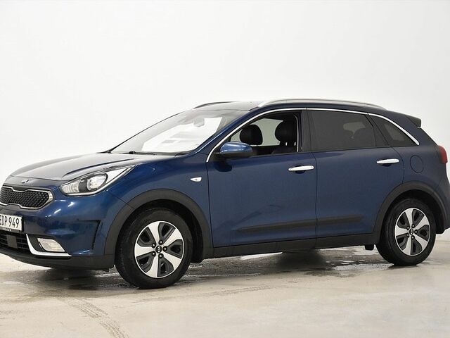 Кіа Niro, об'ємом двигуна 1.58 л та пробігом 139 тис. км за 15979 $, фото 10 на Automoto.ua