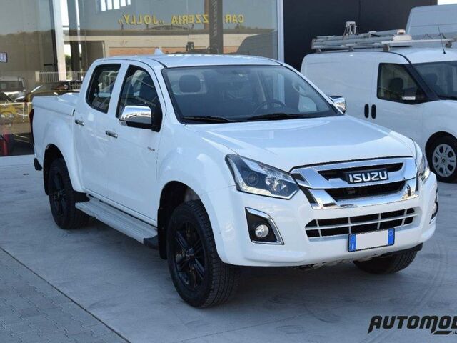 Білий Ісузу D-Max, об'ємом двигуна 1.9 л та пробігом 170 тис. км за 24194 $, фото 2 на Automoto.ua