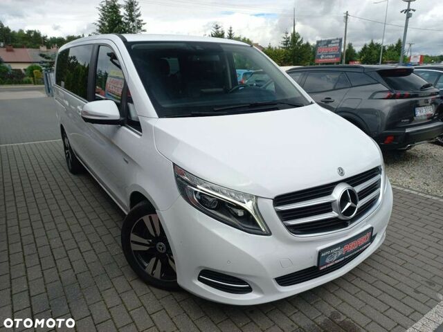 Мерседес В-Класс 2015 в Европе на Automoto.ua Белый Мерседес В-Класс, объемом двигателя 2.14 л и пробегом 299 тыс. км за 30676 $, фото 3 на Automoto.ua