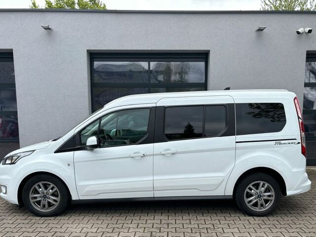 Білий Форд Grand Tourneo, об'ємом двигуна 1.5 л та пробігом 130 тис. км за 32274 $, фото 6 на Automoto.ua