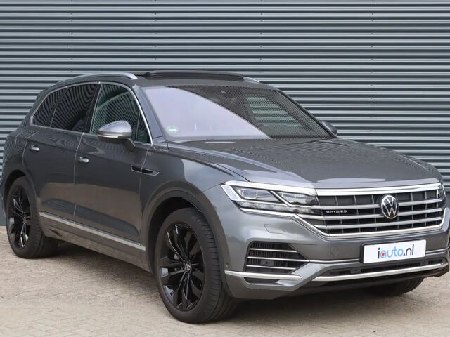 Фольксваген Туарег 2021 у Європі на Automoto.ua Сірий Фольксваген Туарег, об'ємом двигуна 3 л та пробігом 70 тис. км за 60611 $, фото 4 на Automoto.ua