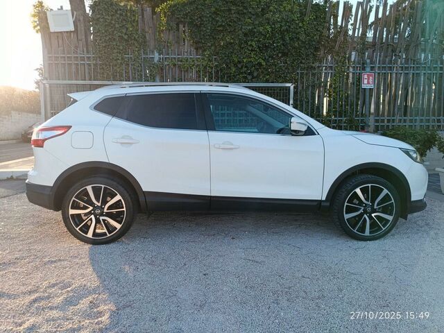 Ниссан Кашкай 2014 в Европе на Automoto.ua Белый Ниссан Кашкай, объемом двигателя 1.46 л и пробегом 202 тыс. км за 9900 $, фото 2 на Automoto.ua