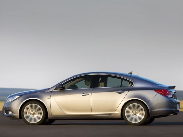 Опель Інсігнія, Хетчбек 2008 - н.в. Hatchback 1.8