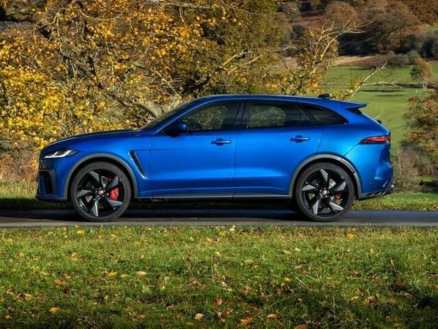 Габаритні розміри позашляховика Jaguar E-Pace 2022