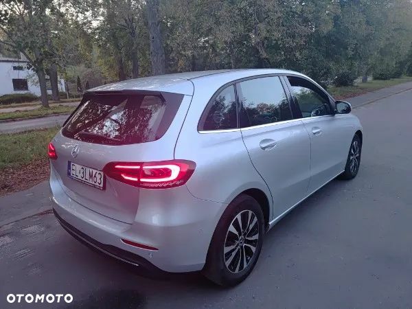 Мерседес Б-клас 2022 у Європі на Automoto.ua Сірий Мерседес Б-клас, об'ємом двигуна 1 л та пробігом 74 тис. км за 22277 $, фото 1 на Automoto.ua