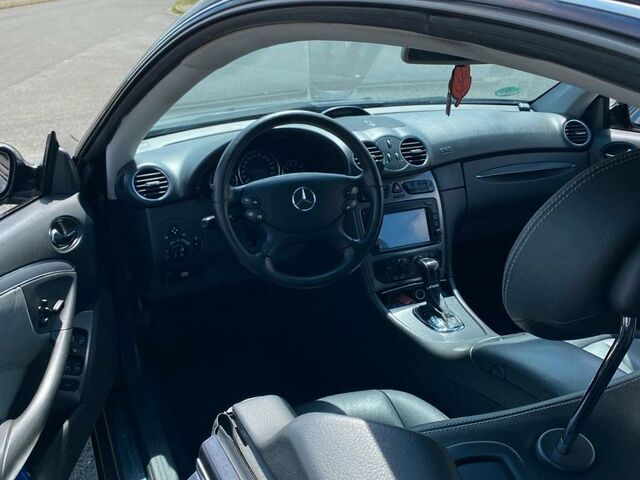 Мерседес 200 2005 в Европе на Automoto.ua Черный Мерседес 200, объемом двигателя 0 л и пробегом 186 тыс. км за 7445 $, фото 6 на Automoto.ua