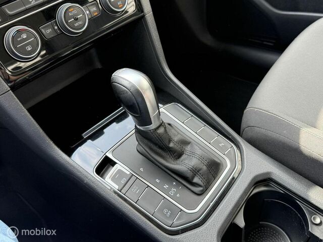 Фольксваген Гольф Спортсван 2017 у Європі на Automoto.ua Чорний Фольксваген Гольф Спортсван, об'ємом двигуна 1.6 л та пробігом 99 тис. км за 13993 $, фото 17 на Automoto.ua