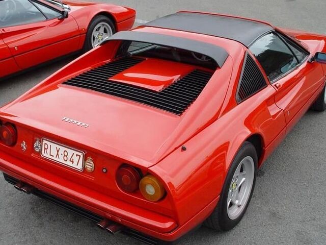 Феррарі 328, Кабріолет 1985 - 1989 GTS 3.2 (270 Hp)