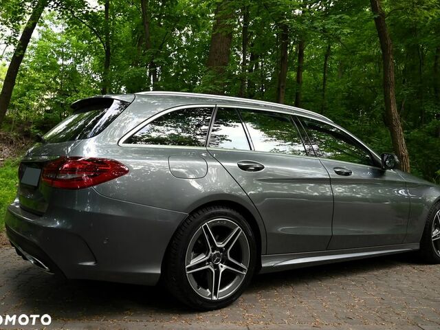 Мерседес Ц-Класс 2019 в Европе на Automoto.ua Серый Мерседес Ц-Класс, объемом двигателя 1 л и пробегом 150 тыс. км за 99900 $, фото 18 на Automoto.ua