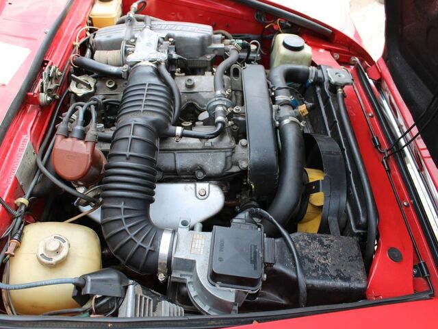 Червоний Фіат 124, об'ємом двигуна 2 л та пробігом 67 тис. км за 14995 $, фото 13 на Automoto.ua