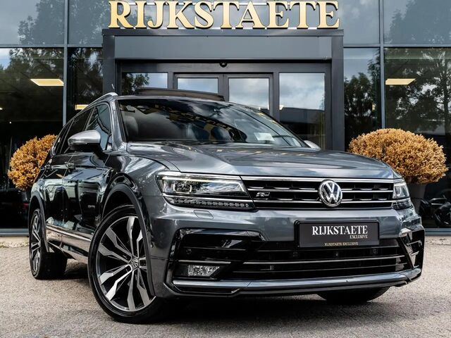 Фольксваген Tiguan Allspace 2018 в Европе на Automoto.ua Серый Фольксваген Tiguan Allspace, объемом двигателя 1.97 л и пробегом 133 тыс. км за 40709 $, фото 2 на Automoto.ua