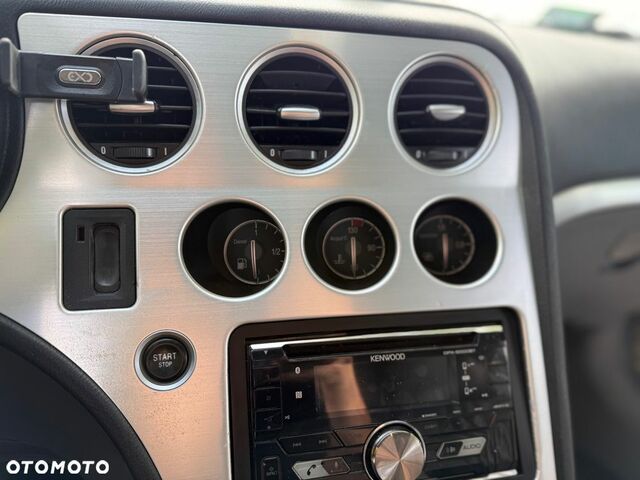 Альфа Ромео Brera 2007 у Європі на Automoto.ua Сірий Альфа Ромео Brera, об'ємом двигуна 2.39 л та пробігом 167 тис. км за 5545 $, фото 8 на Automoto.ua