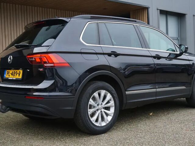 Фольксваген Тігуан 2017 у Європі на Automoto.ua Чорний Фольксваген Тігуан, об'ємом двигуна 1.4 л та пробігом 78 тис. км за 28647 $, фото 4 на Automoto.ua