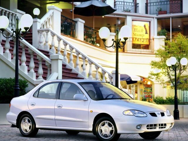 Хендай Лантра, Седан 1996 - 2000 1.5 12V