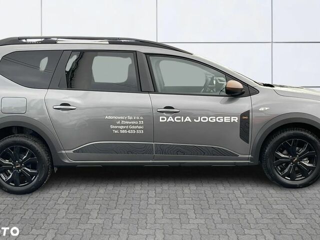 Дачия Jogger, объемом двигателя 1 л и пробегом 200 тыс. км за 19417 $, фото 9 на Automoto.ua