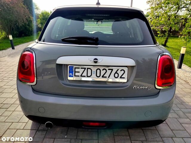 Міні Cooper, об'ємом двигуна 1.5 л та пробігом 149 тис. км за 9438 $, фото 5 на Automoto.ua