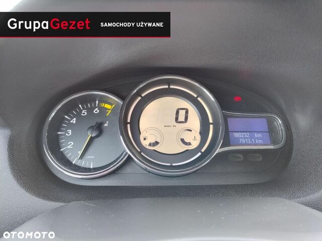 Рено Меган 2014 в Европе на Automoto.ua Серый Рено Меган, объемом двигателя 1 л и пробегом 180 тыс. км за 5303 $, фото 15 на Automoto.ua