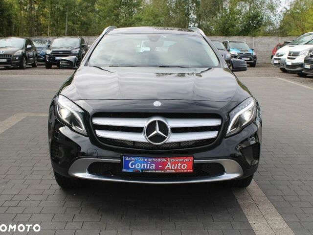 Мерседес ГЛА-Класс 2016 в Европе на Automoto.ua Черный Мерседес ГЛА-Класс, объемом двигателя 1 л и пробегом 179 тыс. км за 18136 $, фото 9 на Automoto.ua