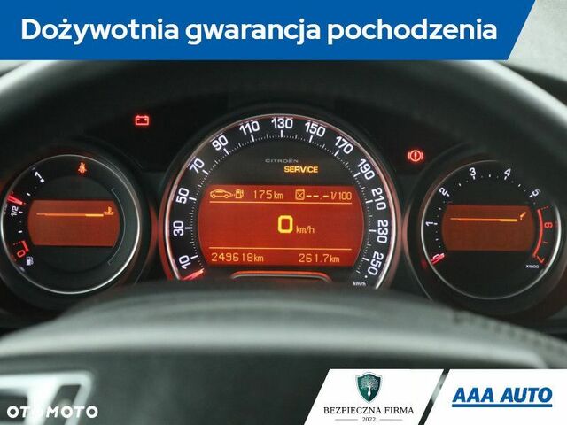 Ситроен С5, объемом двигателя 1.75 л и пробегом 250 тыс. км за 4320 $, фото 8 на Automoto.ua