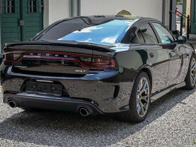 Чорний Додж Charger, об'ємом двигуна 6.4 л та пробігом 36 тис. км за 64515 $, фото 7 на Automoto.ua