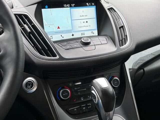 Форд Си-Макс 2016 в Европе на Automoto.ua Черный Форд Си-Макс, объемом двигателя 1.5 л и пробегом 141 тыс. км за 6660 $, фото 5 на Automoto.ua