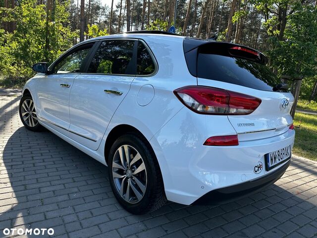 Хендай i30, об'ємом двигуна 1.35 л та пробігом 84 тис. км за 12937 $, фото 4 на Automoto.ua