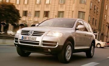 Фольксваген Туарег, Позашляховик / Кросовер 2002 - 2010 7L 2.5 R5 TDI AT