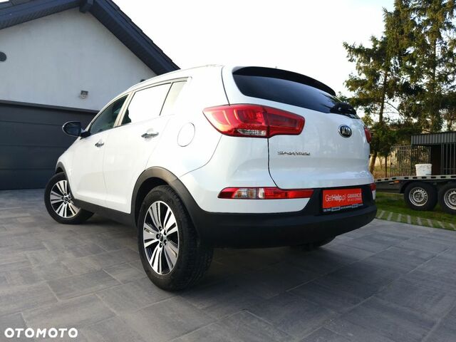 Киа Sportage, объемом двигателя 1.69 л и пробегом 220 тыс. км за 10778 $, фото 6 на Automoto.ua